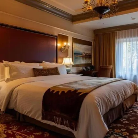 Hotel Heavenwood Suites Near Delhi Airport